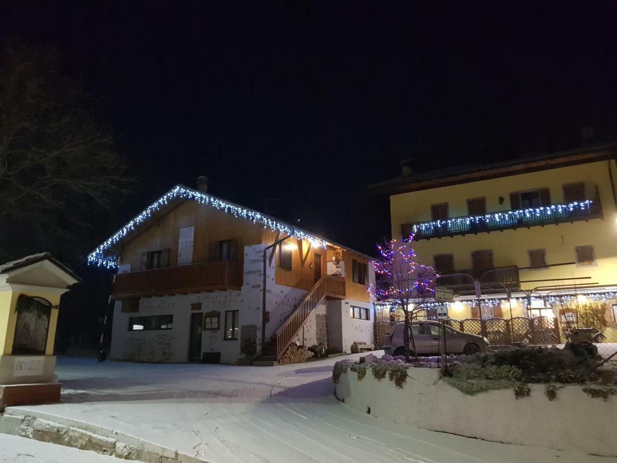 Albergo Casavecchia Tiarno di Sopra Exterior photo